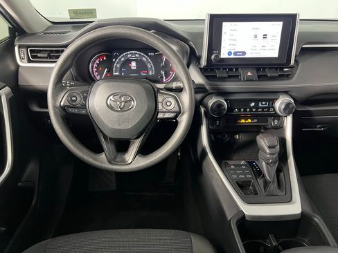 Used 2024 Toyota RAV4 LE image 13