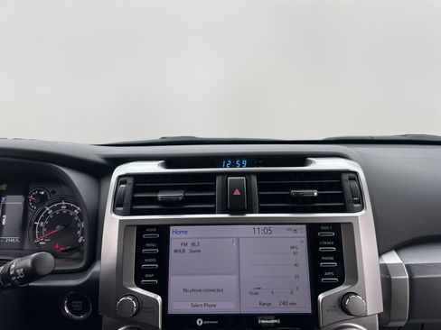 Used 2024 Toyota 4Runner SR5 image 15