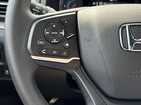 Used 2022 Honda Pilot Sport image 8