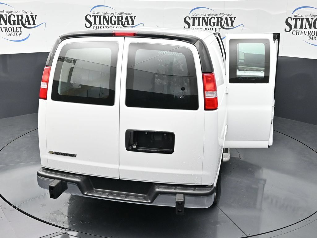 Used 2025 Chevrolet Express 2500 w/ Driver Convenience Package RWD image 35