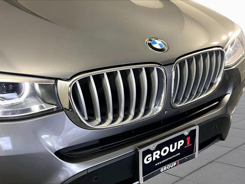 Used 2017 BMW X3 sDrive28i RWD image 25