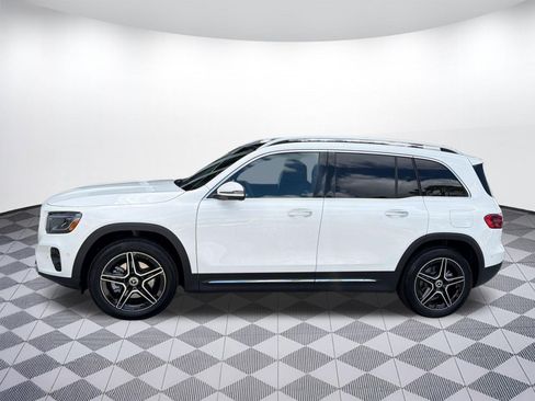 New 2026 Mercedes-Benz GLB 250 4MATIC image 2