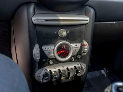 Used 2009 MINI Cooper S image 16