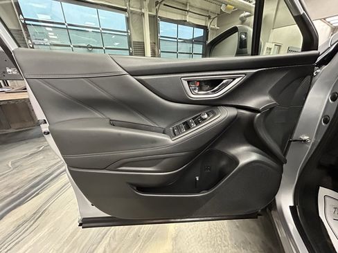 Used 2019 Subaru Forester Limited image 50