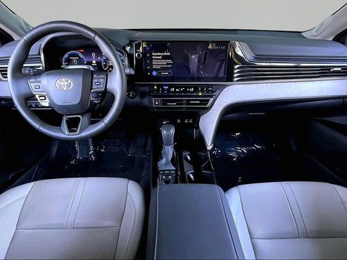 Used 2025 Toyota Camry XLE w/ Premium Plus Package FWD image 8
