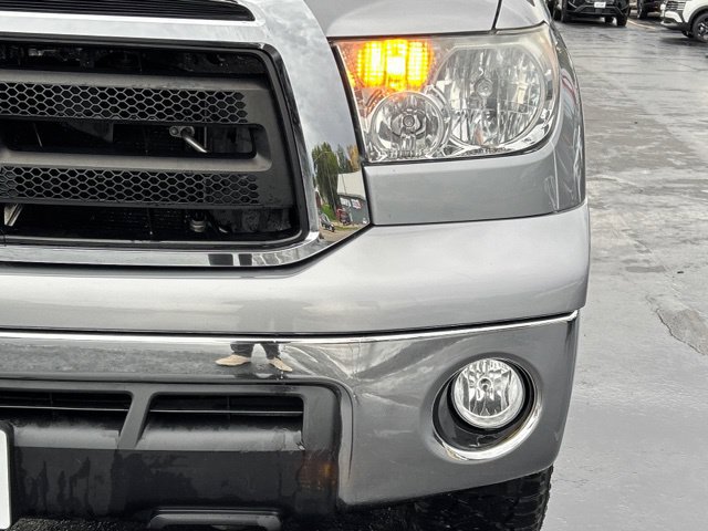 Used 2012 Toyota Tundra 4x4 Double Cab w/ SR5 Pkg image 15