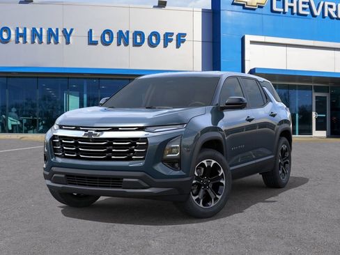 New 2026 Chevrolet Equinox LT w/ Convenience Package II FWD image 6