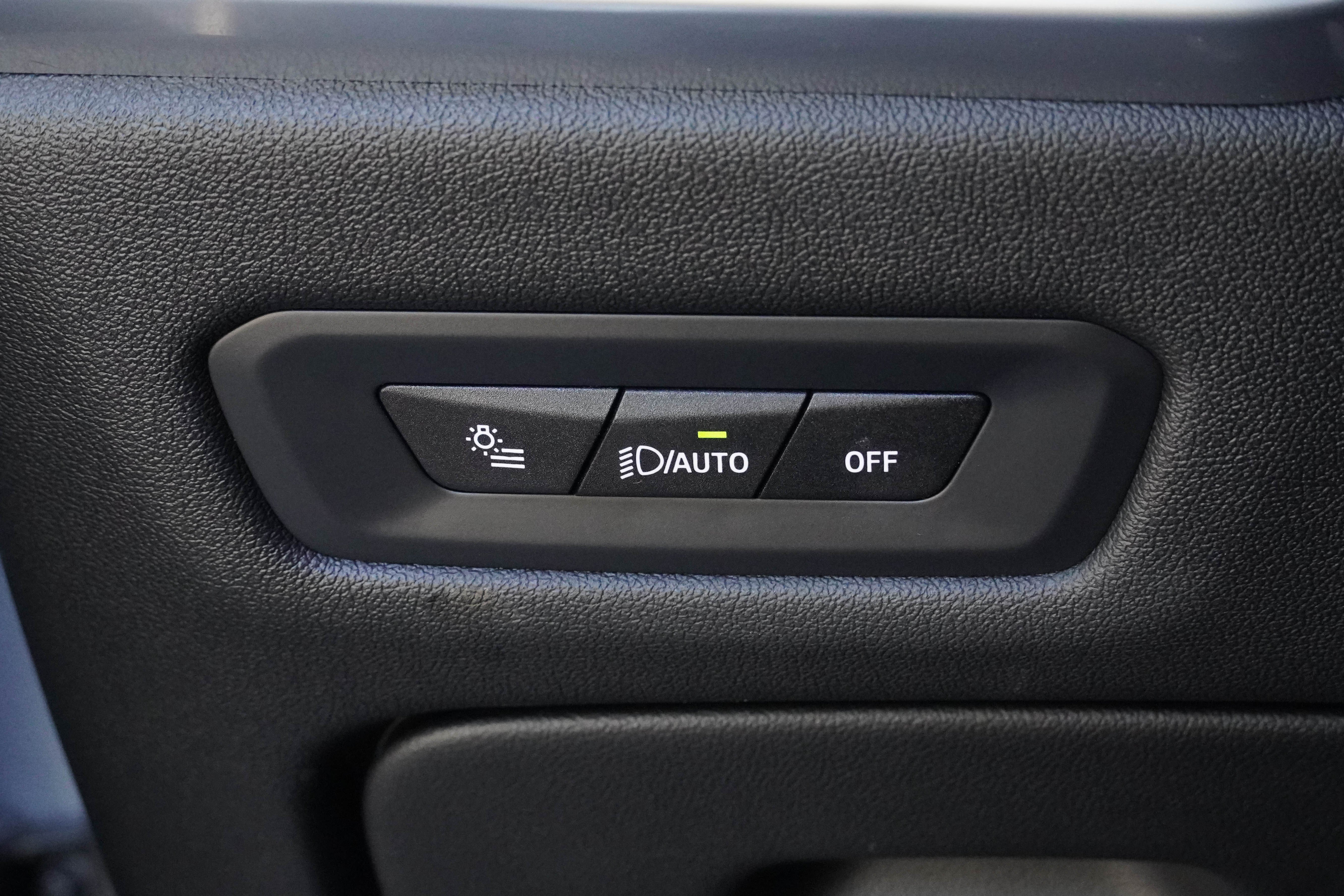 Certified 2025 BMW X5 sDrive40i RWD image 14