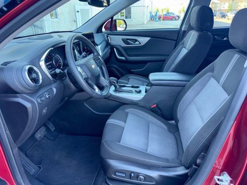 Used 2024 Chevrolet Blazer LT w/ Convenience Package AWD/4WD image 15
