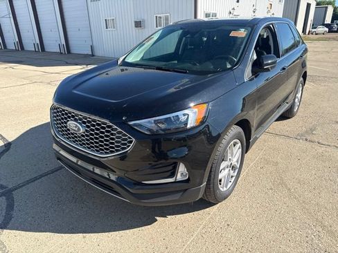 Used 2023 Ford Edge SEL w/ Convenience Package AWD/4WD image 5