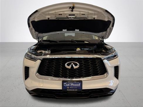 Used 2023 INFINITI QX60 Pure AWD/4WD image 4