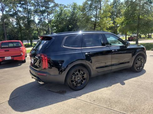 Used 2022 Kia Telluride SX w/ SX Prestige Package AWD/4WD image 7