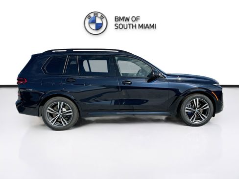 New 2025 BMW X7 M60i w/ Executive Package image 8