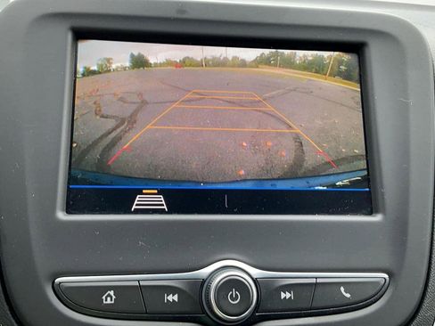 Used 2021 Chevrolet Equinox LT image 28