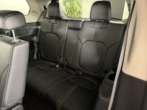 Used 2023 Honda Pilot Touring image 31