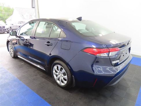 Used 2026 Toyota Corolla LE FWD image 10
