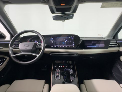 Used 2025 Audi A5 2.0T Prestige image 15