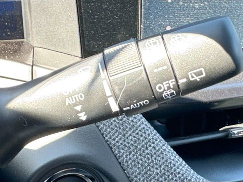 New 2026 Subaru Outback Limited AWD/4WD image 13