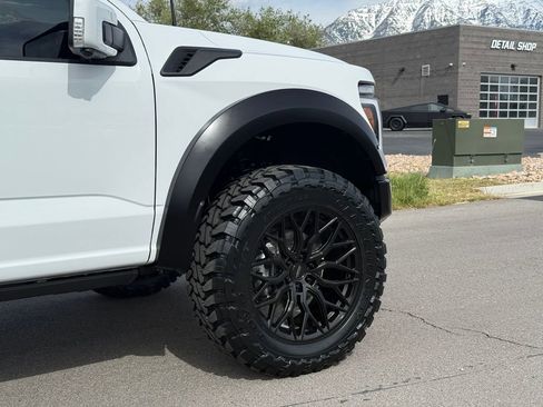 Used 2026 Ford F150 Raptor AWD/4WD image 4