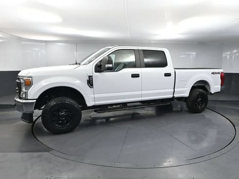 Used 2022 Ford F250 XL w/ Power Equipment Group AWD/4WD image 12