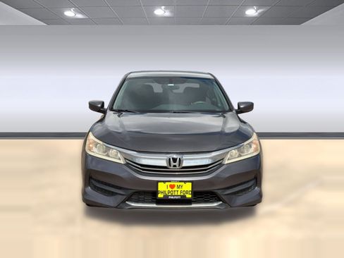 Used 2016 Honda Accord LX image 6