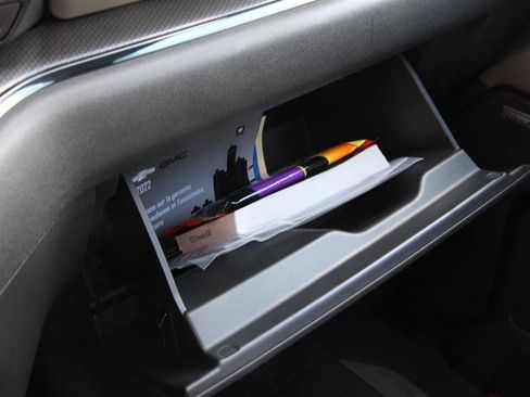 Used 2022 Chevrolet Silverado 1500 ZR2 image 36