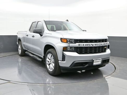 Used 2021 Chevrolet Silverado 1500 Custom image 21