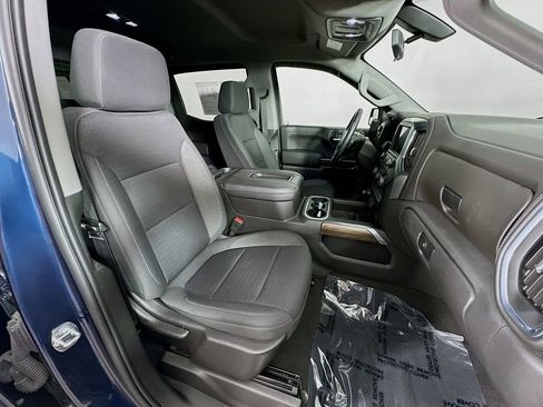 Used 2022 Chevrolet Silverado 1500 LT Trail Boss w/ Bed Protection Package AWD/4WD image 35