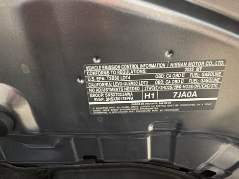 Certified 2025 Nissan Armada PRO-4X w/ Pro-4X Premium Package AWD/4WD image 11