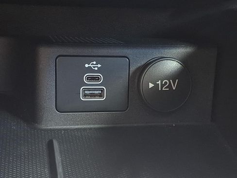 Certified 2025 Ford Escape Active FWD image 27