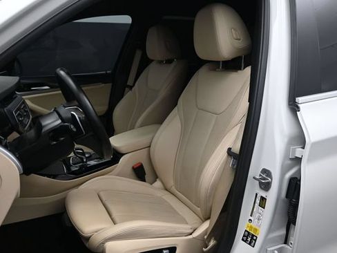 Used 2022 BMW X3 xDrive30i w/ Convenience Package AWD/4WD image 5
