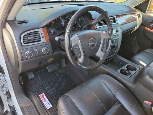 Used 2012 GMC Sierra 3500 SLT w/ SLT Convenience Package image 3