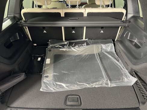 New 2026 Mercedes-Benz GLB 250 4MATIC image 24