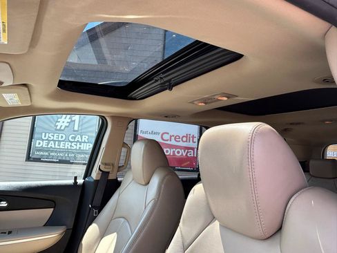 Used 2010 GMC Acadia SLT AWD/4WD image 19