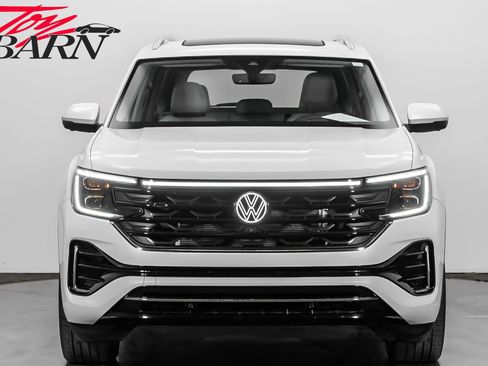 Used 2024 Volkswagen Atlas SEL Premium R-Line image 8