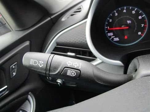 Used 2024 Chevrolet Malibu LT image 23