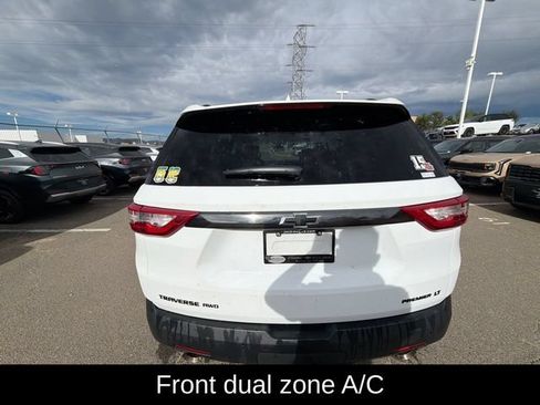 Used 2019 Chevrolet Traverse LT w/ LPO, Blackout Package AWD/4WD image 5