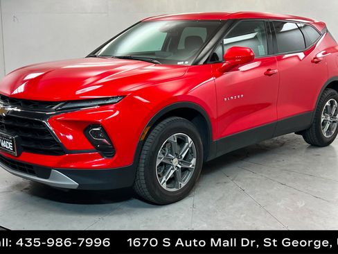 Used 2024 Chevrolet Blazer LT image 1