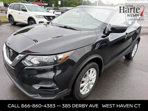 Certified 2020 Nissan Rogue Sport SV AWD/4WD image 3