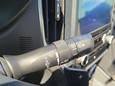 Used 2020 Subaru Forester Sport AWD/4WD image 12
