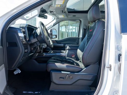 New 2026 Ford F250 Lariat w/ Black Appearance Package AWD/4WD image 26