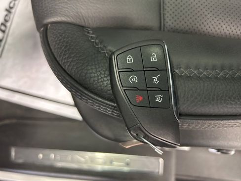 Used 2024 GMC Yukon Denali image 37