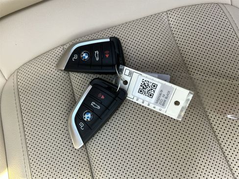 Used 2022 BMW X4 xDrive30i w/ Convenience Package image 20