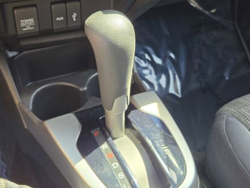 Used 2016 Honda Fit LX image 21