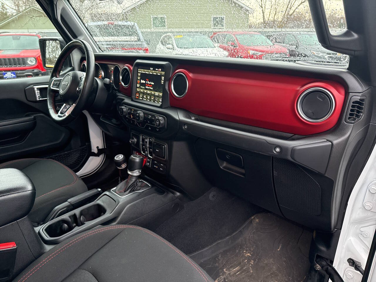 Used 2023 Jeep Gladiator Rubicon w/ Cold Weather Group AWD/4WD image 15
