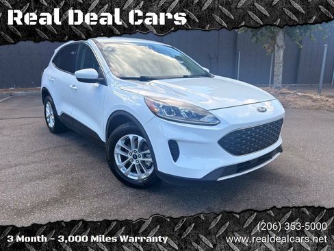 Used 2020 Ford Escape SE FWD image 1