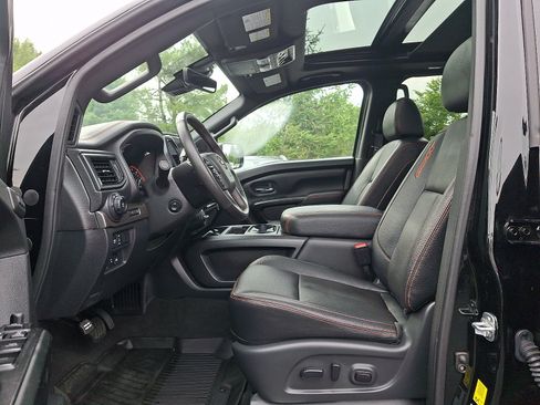 Certified 2024 Nissan Titan PRO-4X w/ Pro-4x Convenience Package AWD/4WD image 13
