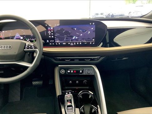 New 2025 Audi Q5 Premium Plus image 7