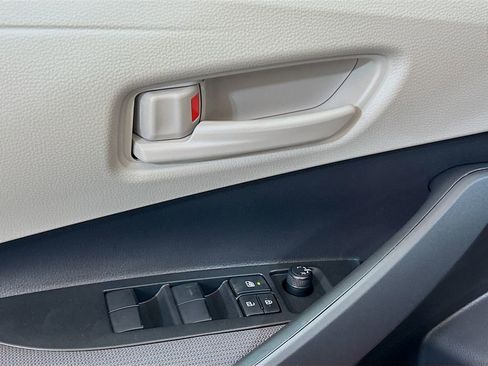Used 2026 Toyota Corolla LE image 15