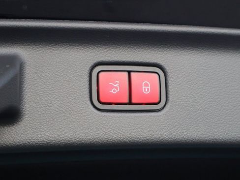 New 2026 Mercedes-Benz S 580 4MATIC Sedan image 18